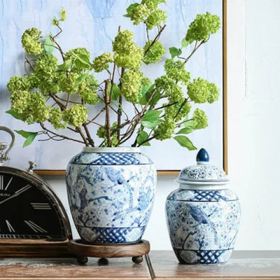 중국 골동품 가정용품 장식 세라믹 파란색과 흰색 도자기 생강병